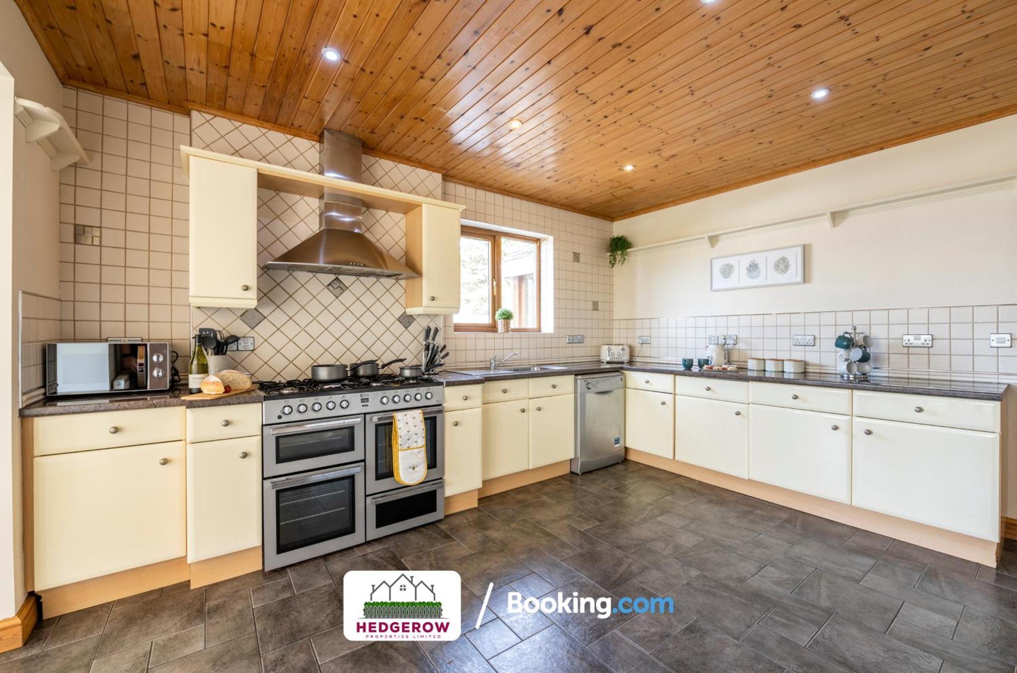 Last-Minute Specials L Don'T Wait ! Book Today For 13 Gorgeous 5 Bed Truro Retreat By Hedgerow المظهر الخارجي الصورة